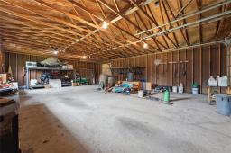 615 Dunning Road, St Clements, MB R3C2E7 Photo 32
