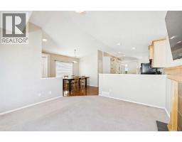 4pc Bathroom - 75 Everglen Road Sw, Calgary, AB T2Y5E9 Photo 6