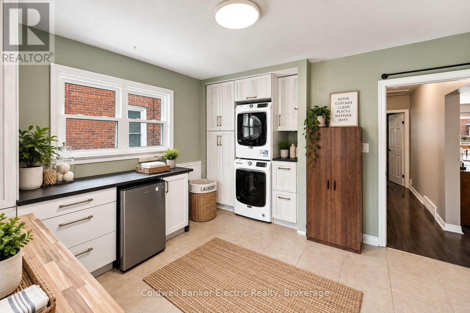 19 GRAHAM STREET E - Image 16