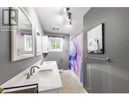363 Wardell Street, Tay, ON L0K1R0 Photo 8