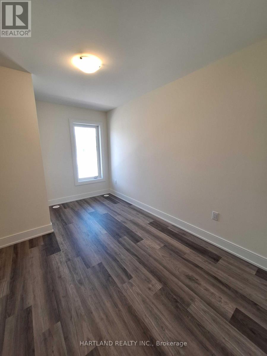 #407 1695 DERSAN STREET - Image 24