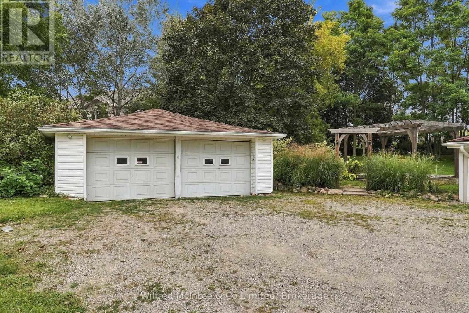 2157 GERBER ROAD - Image 22