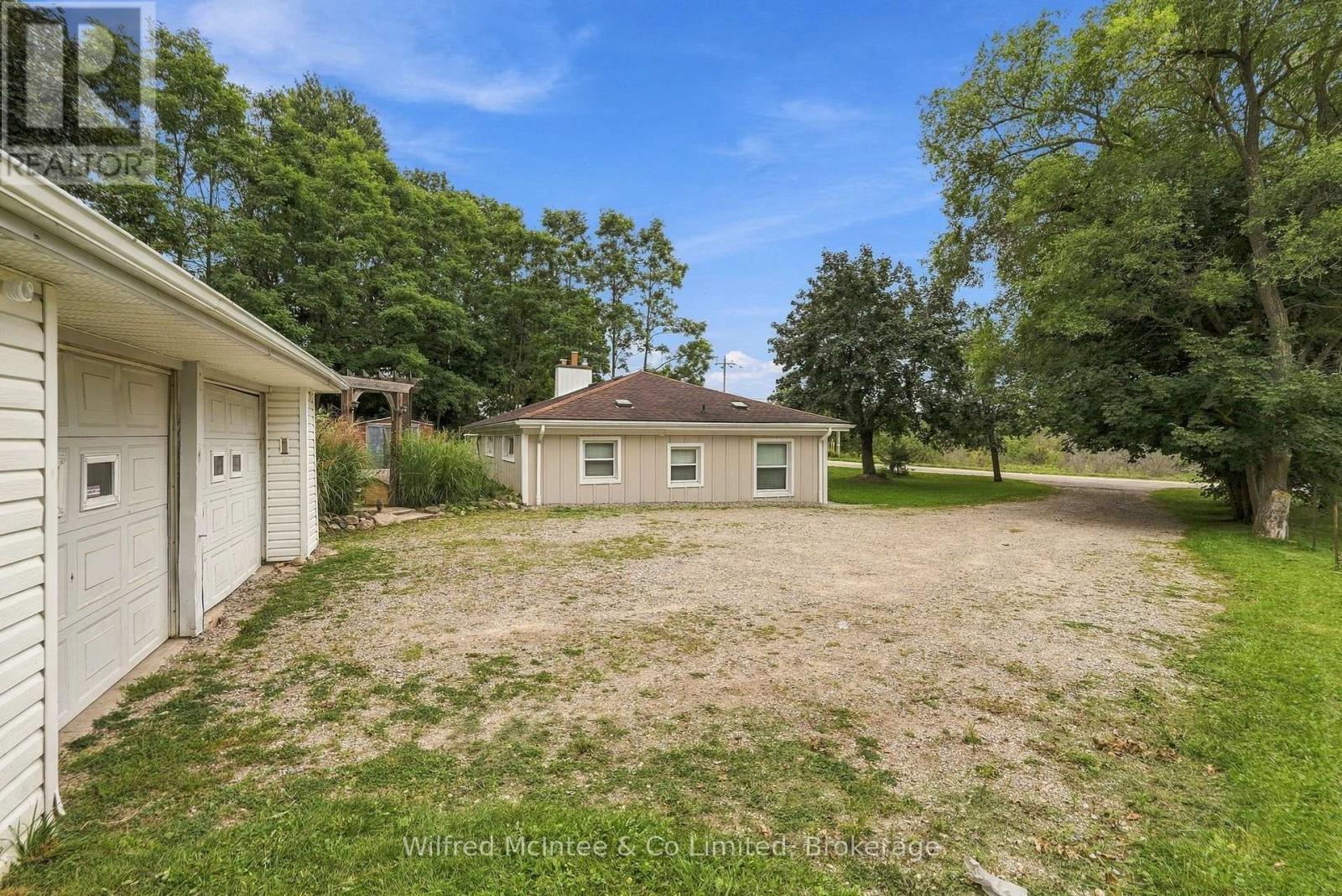 2157 GERBER ROAD - 23