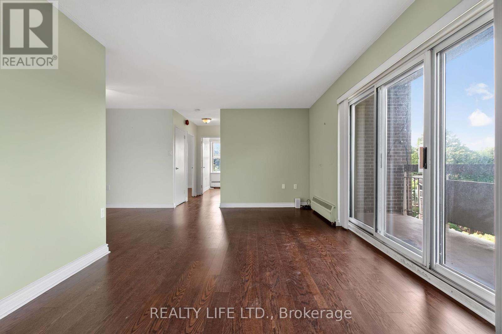 Photo of 502 - 41 LAKE SHORE DRIVE