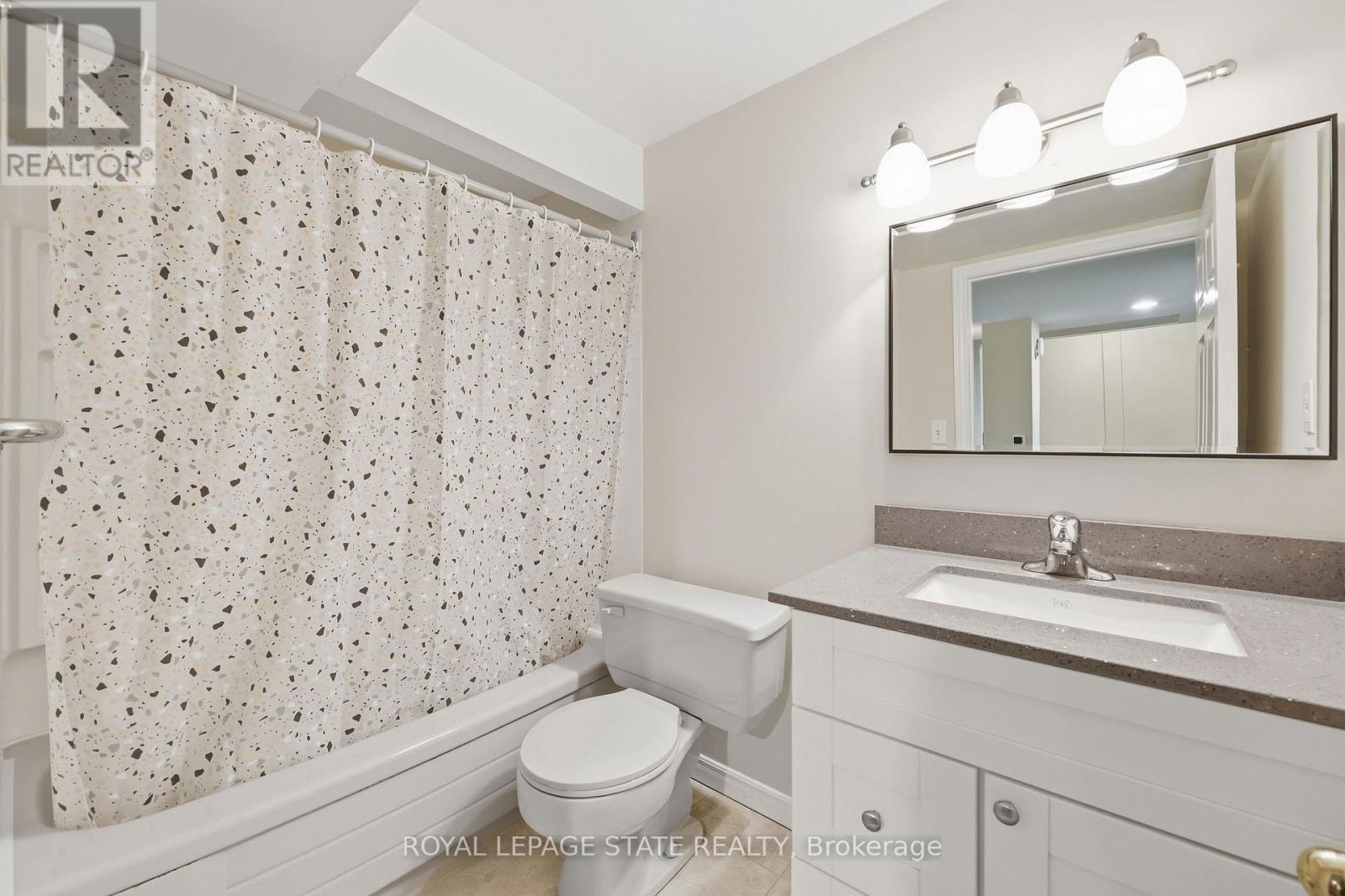 #2 14 HUNTINGWOOD AVENUE - 23