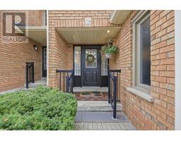Laundry room - 2 - 14 Huntingwood Avenue, Hamilton, ON L9H6X3 Photo 6