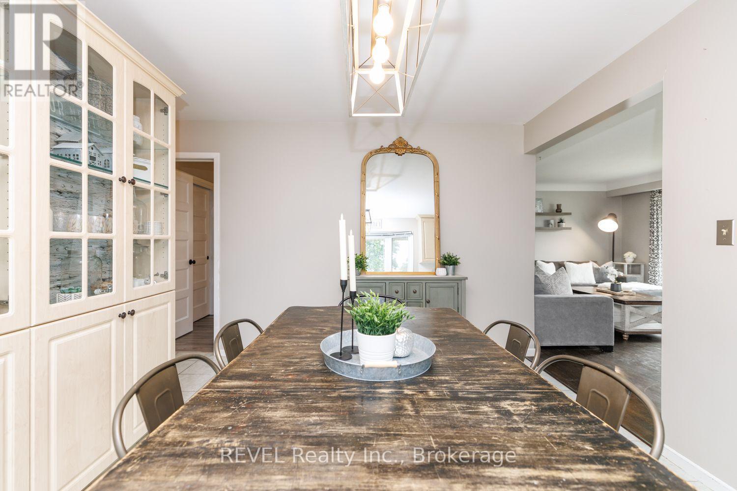 70 CHAMPLAIN AVENUE - Image 11