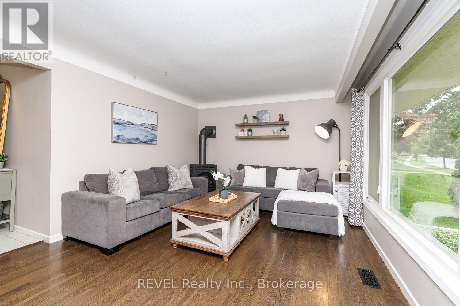 70 CHAMPLAIN AVENUE - Image 14