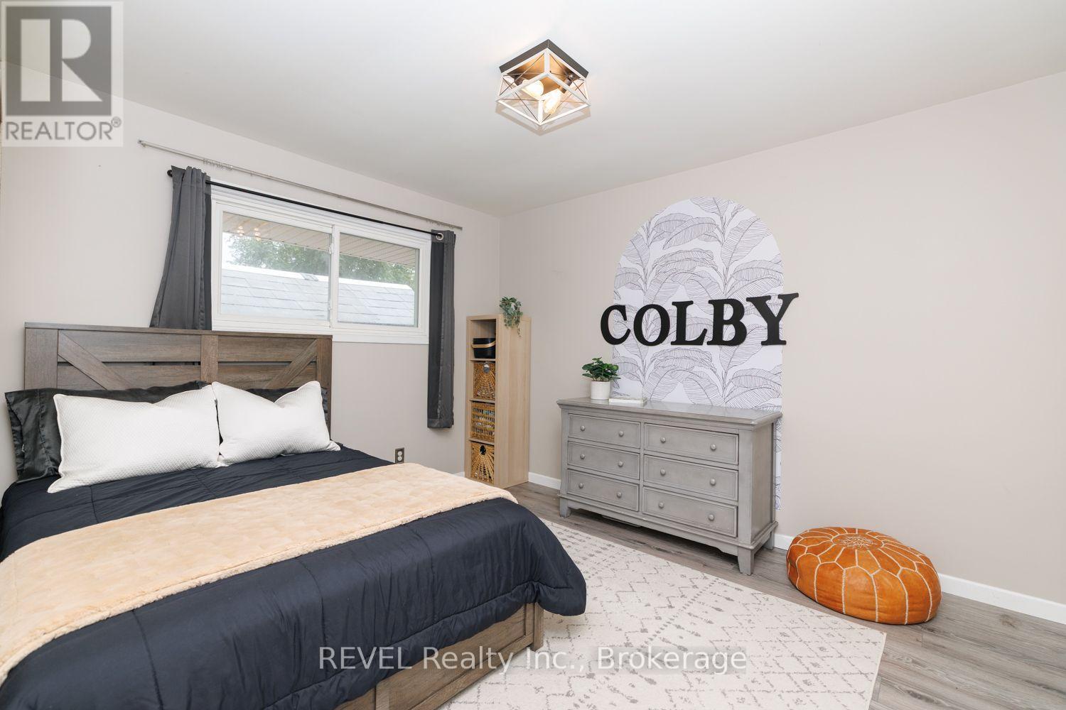 70 CHAMPLAIN AVENUE - Image 21