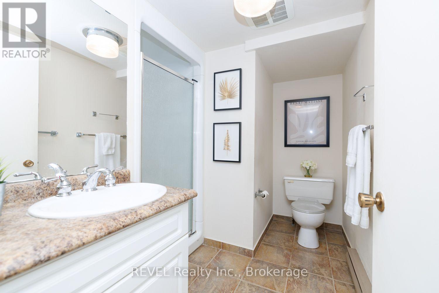 70 CHAMPLAIN AVENUE - Image 35