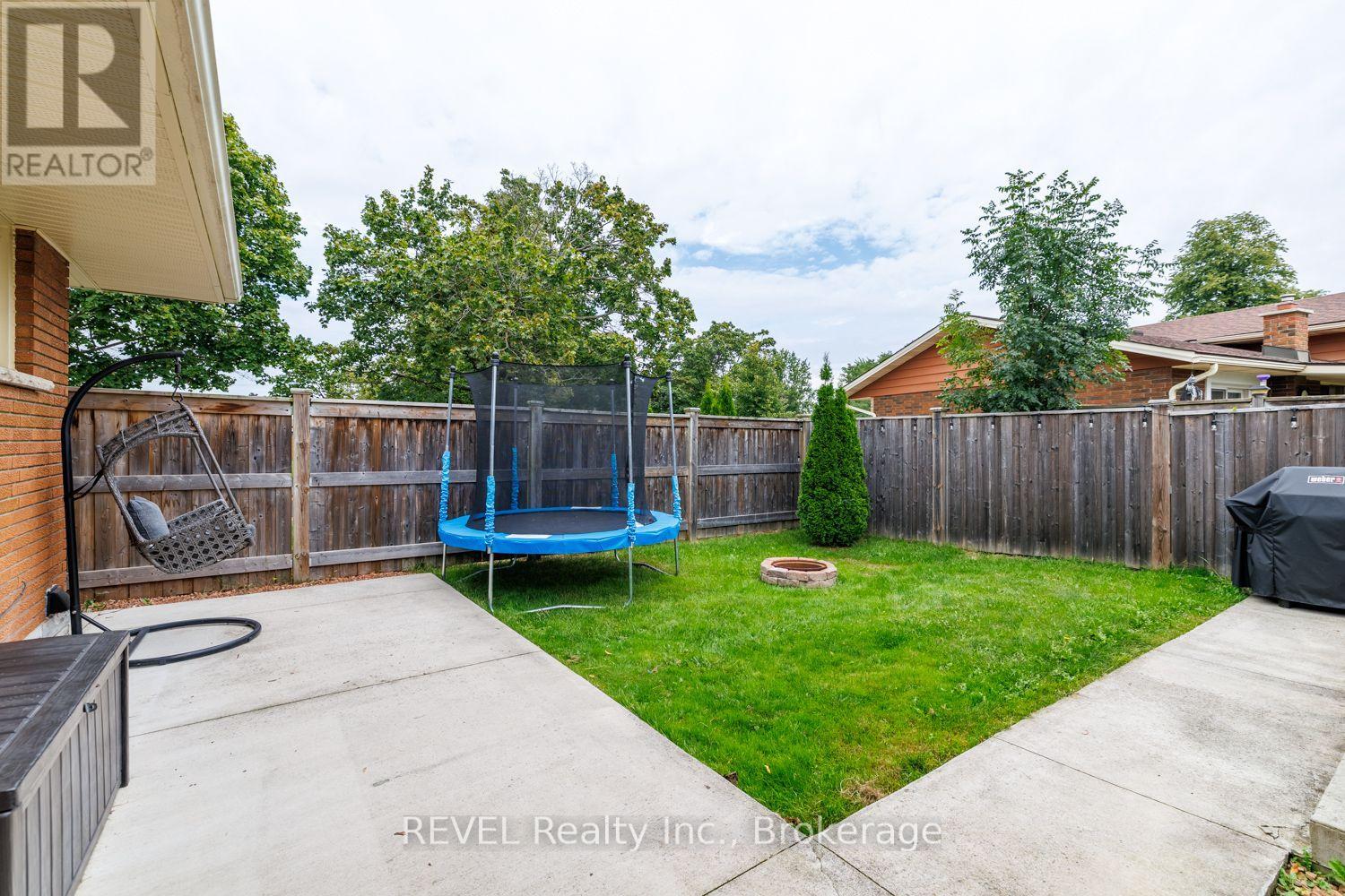 70 CHAMPLAIN AVENUE - Image 41
