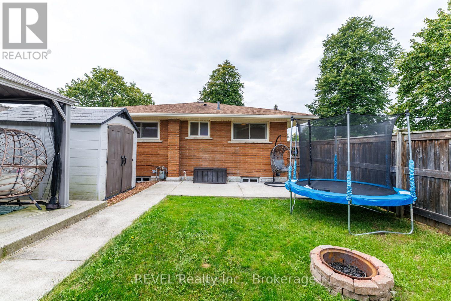 70 CHAMPLAIN AVENUE - Image 42