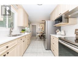 Kitchen - 70 Champlain Avenue, Welland, ON L3C2L7 Photo 7