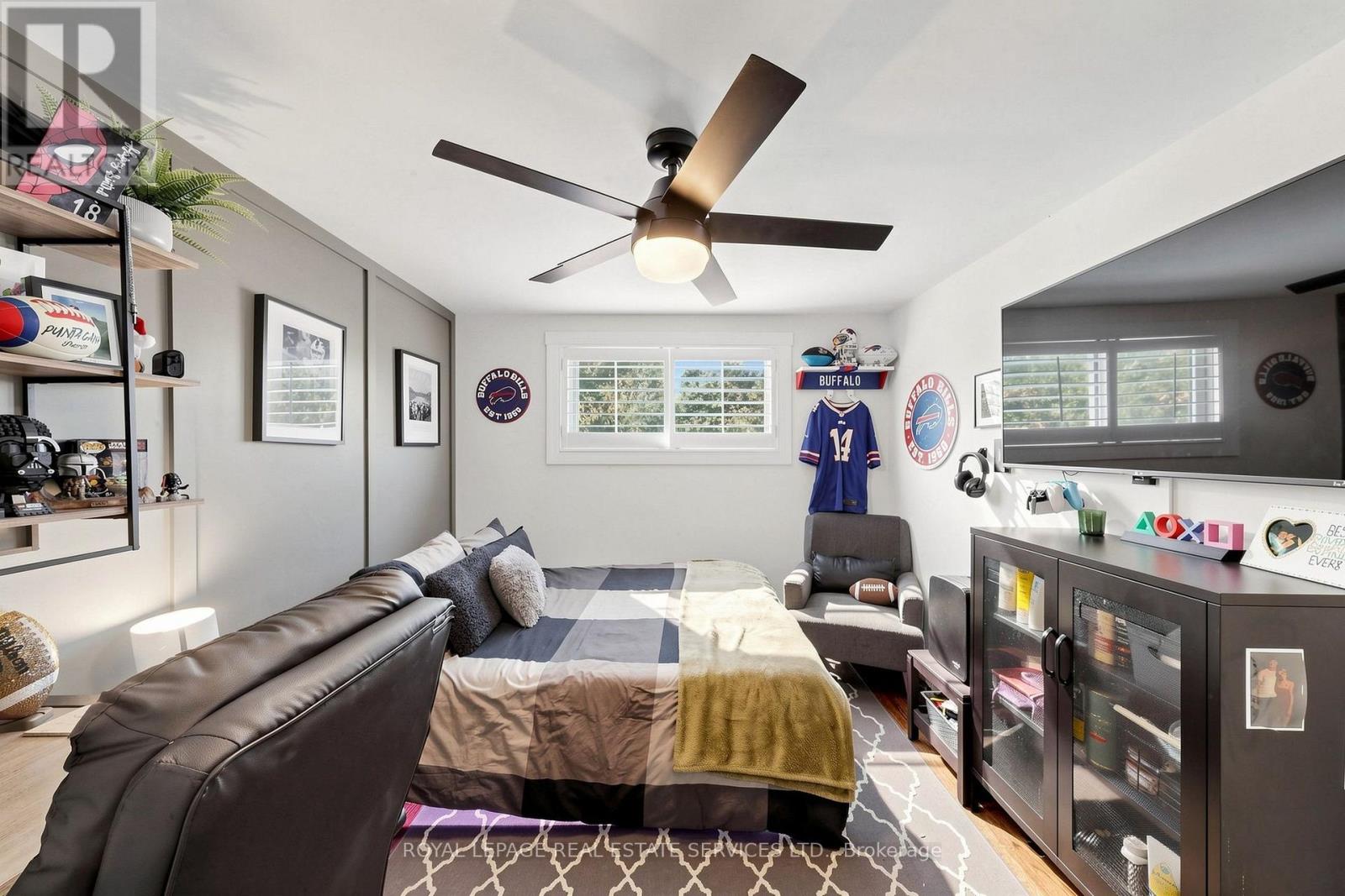 83 DELMAR DRIVE - 15