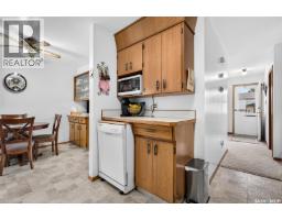919 Holdsworth Crescent, Moose Jaw, SK S6H6T8 Photo 21