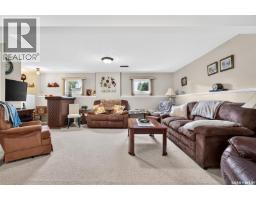 919 Holdsworth Crescent, Moose Jaw, SK S6H6T8 Photo 34