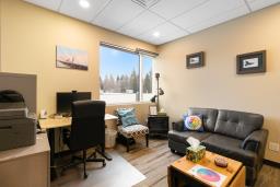 220, 230, 450 Ordze Road, Sherwood Park, AB T8B0C5 Photo 6