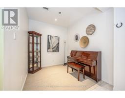 308 - 600 Eglinton Avenue E, Toronto, ON M4P1P3 Photo 6