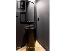R - 60 Jones Avenue, Toronto, ON M4M2Z8 Photo 8
