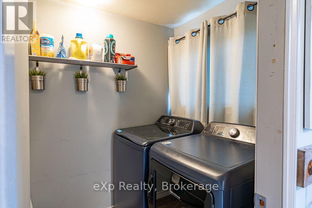 15 HOWDENVALE ROAD - 21