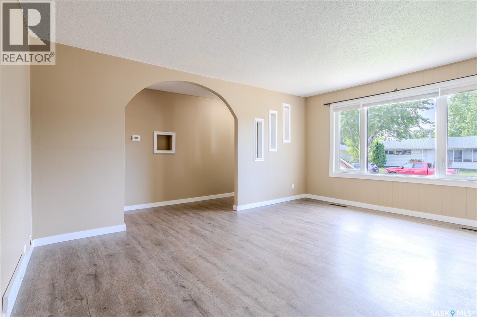 614 Q AVENUE N, Saskatoon — photo 6