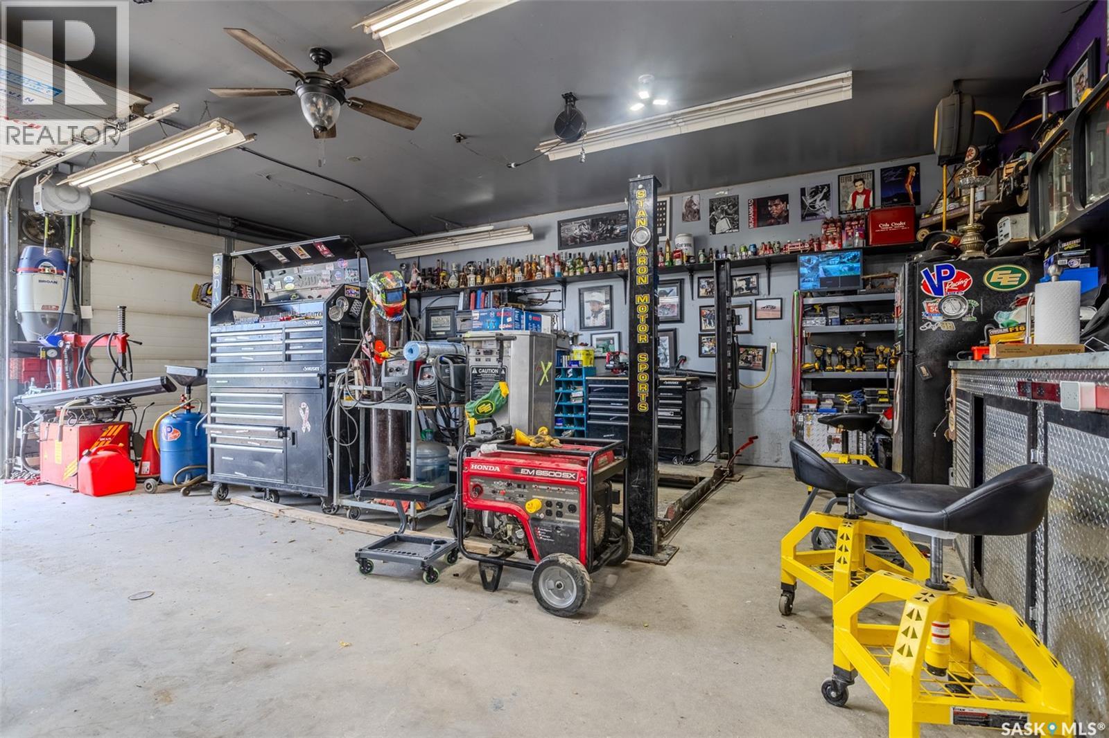 614 Q AVENUE N - Image 38