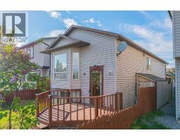14 Martindale Mews NE - photo 2