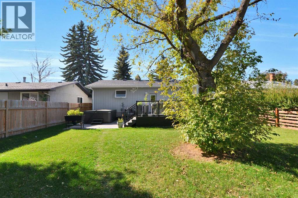 3321 44A Avenue - Image 33