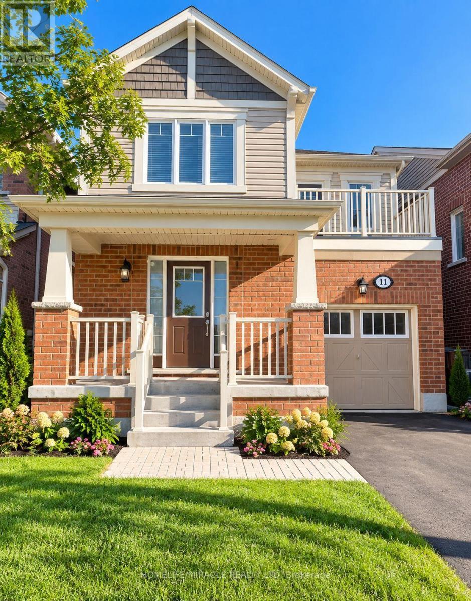 11 BANNISTER CRESCENT, Brampton (Northwest Brampton)
