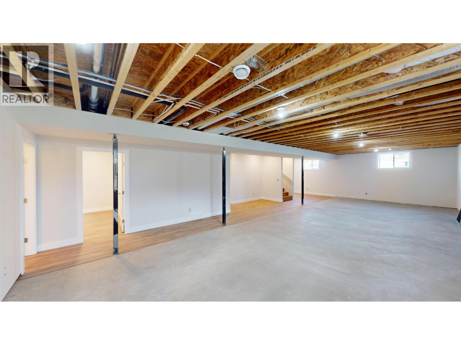 11119 110 STREET - Image 31
