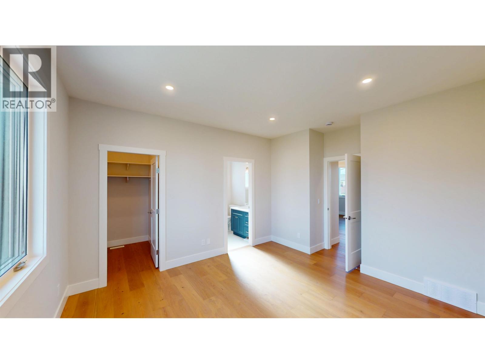 11119 110 STREET - 17