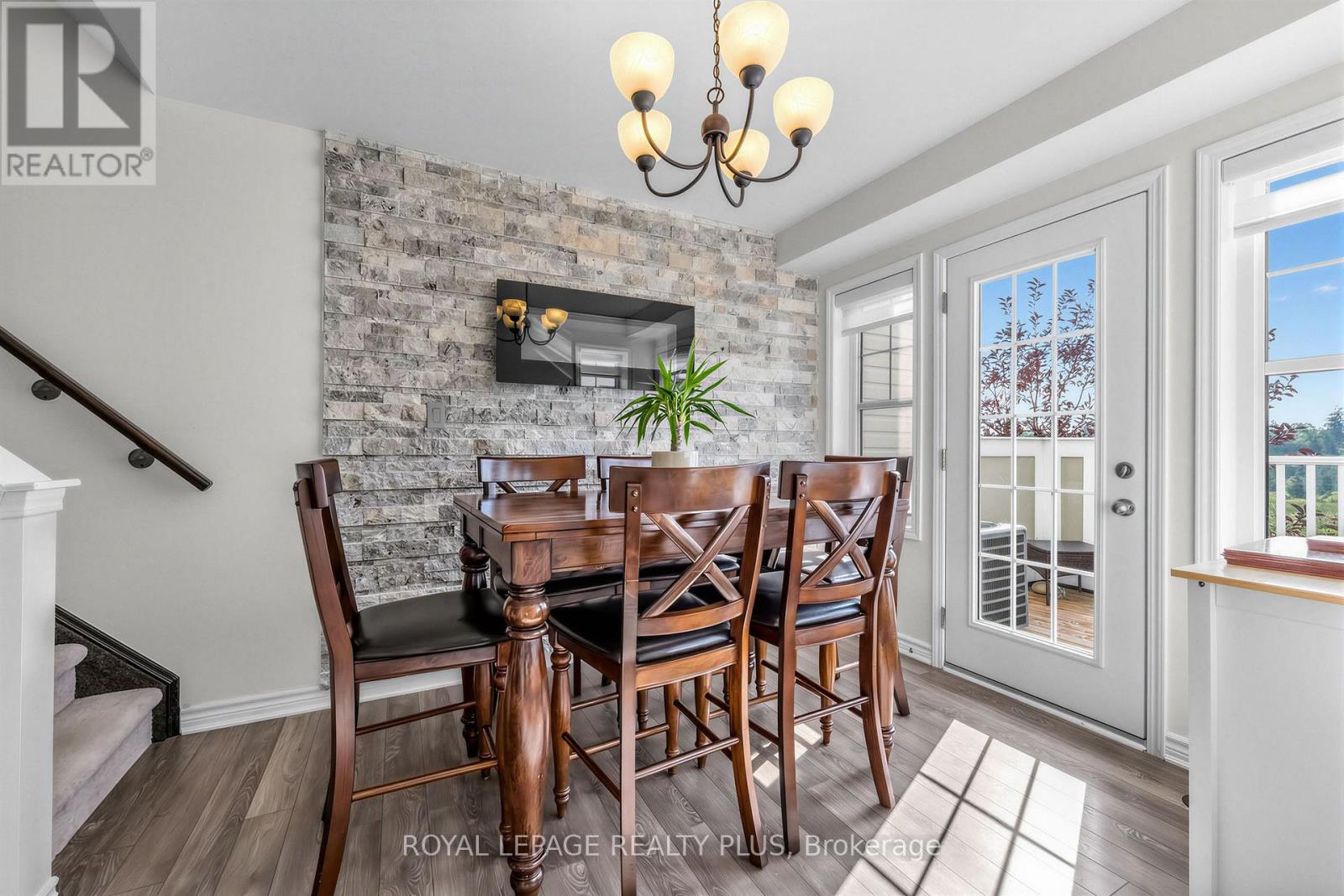 #51 143 RIDGE ROAD - 14