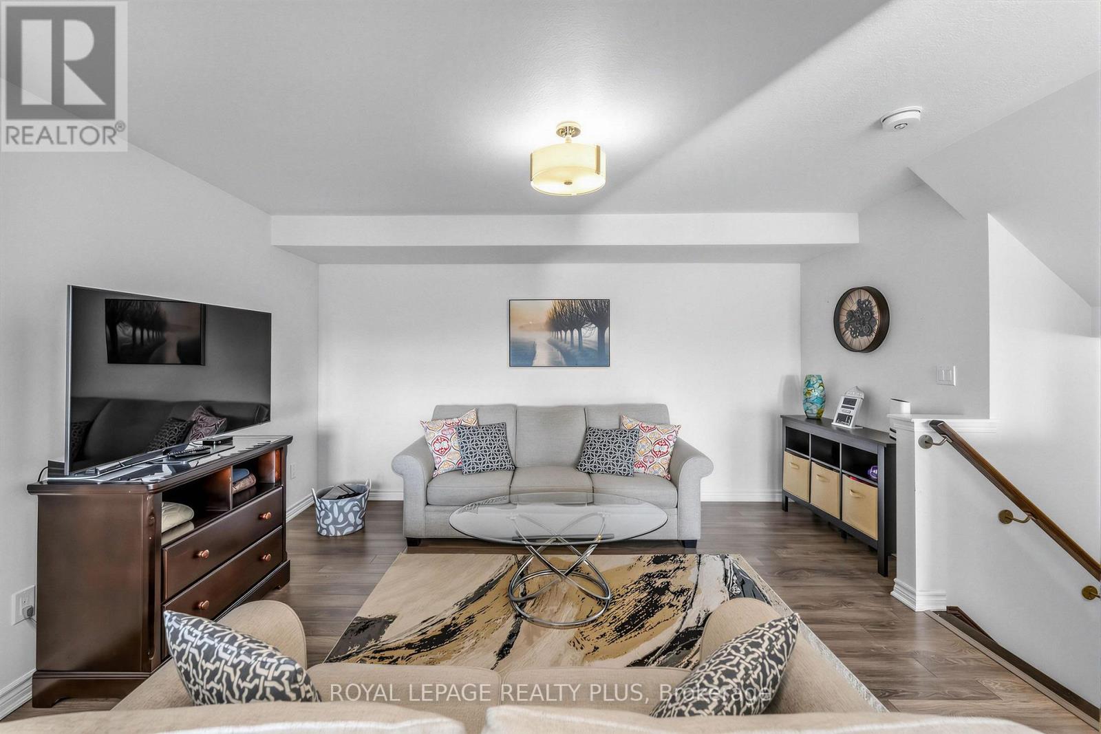 #51 143 RIDGE ROAD - 18