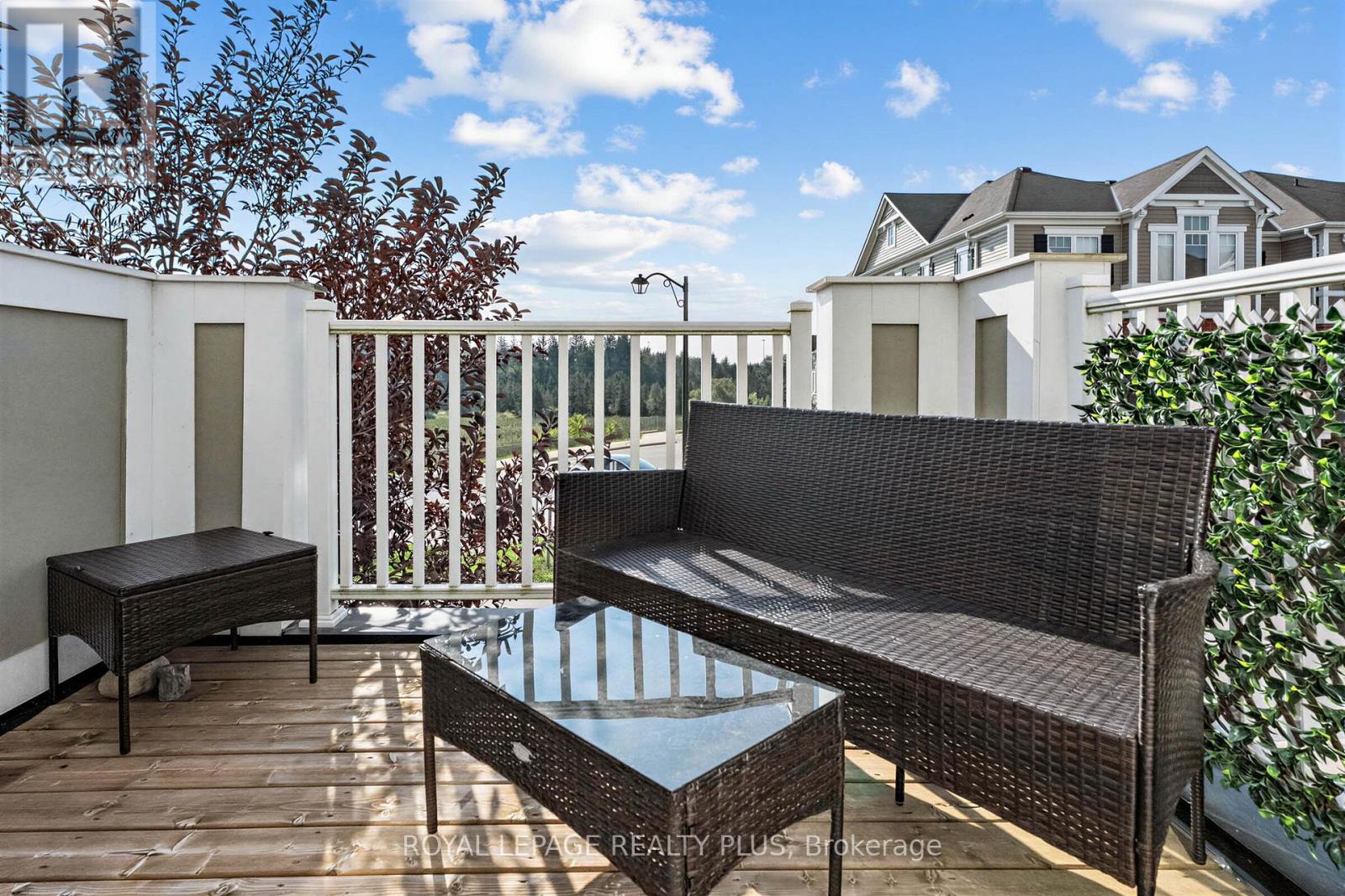 #51 143 RIDGE ROAD - 28