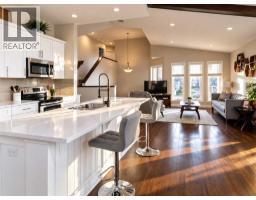 4pc Bathroom - 221 Lasalle Terrace W, Lethbridge, AB T1J5G9 Photo 6