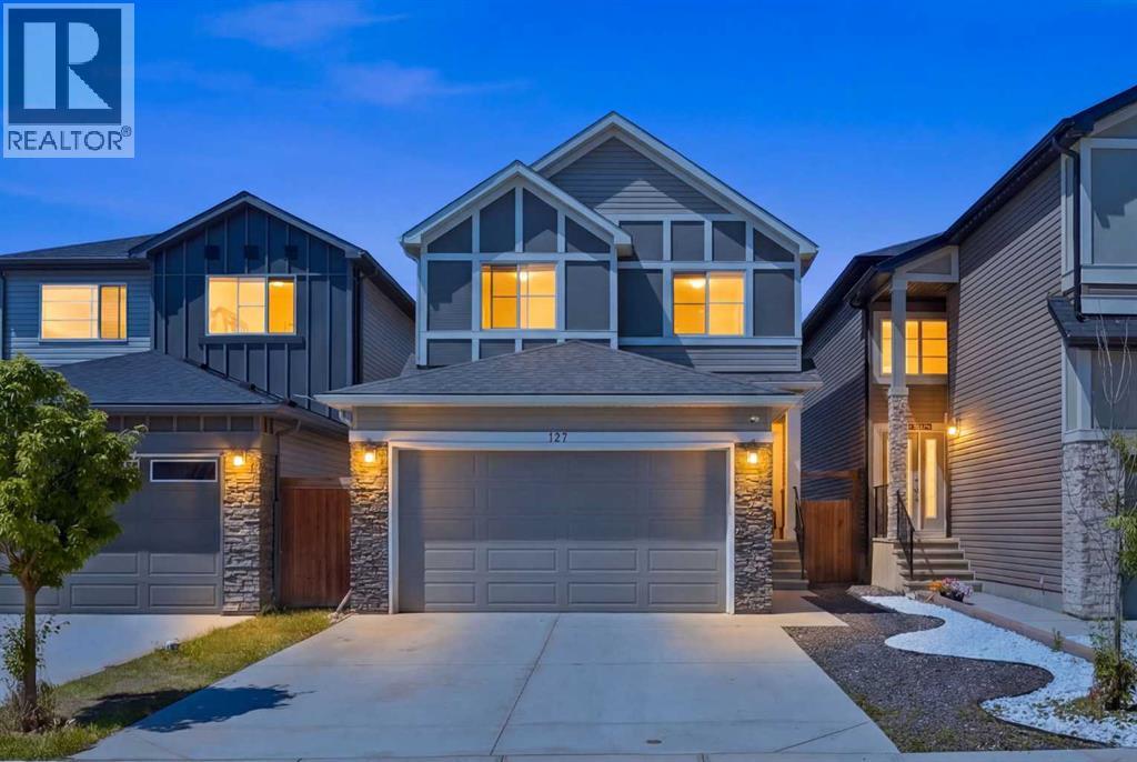 107 Savanna Way NE, Calgary, Alberta, T3J0Y6