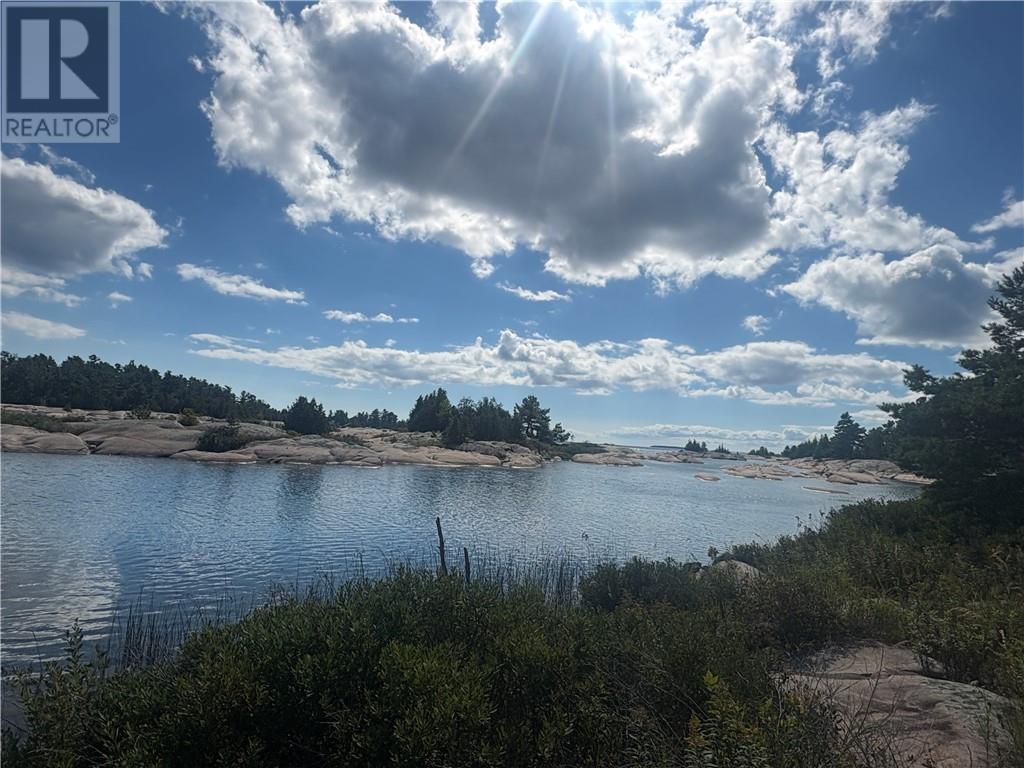 KG1474 Georgian Bay, Killarney — photo 11