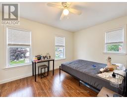 128 Laughton Avenue, Toronto, ON M6N2X3 Photo 8