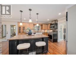 22697 Adelaide Road, Strathroy Caradoc, ON N0L1W0 Photo 12