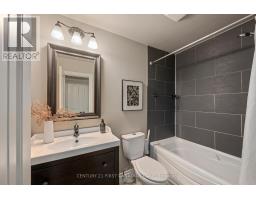 22697 Adelaide Road, Strathroy Caradoc, ON N0L1W0 Photo 17