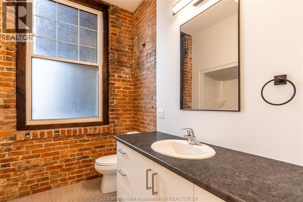 164 King STREET West Unit# 201, Chatham — photo 10