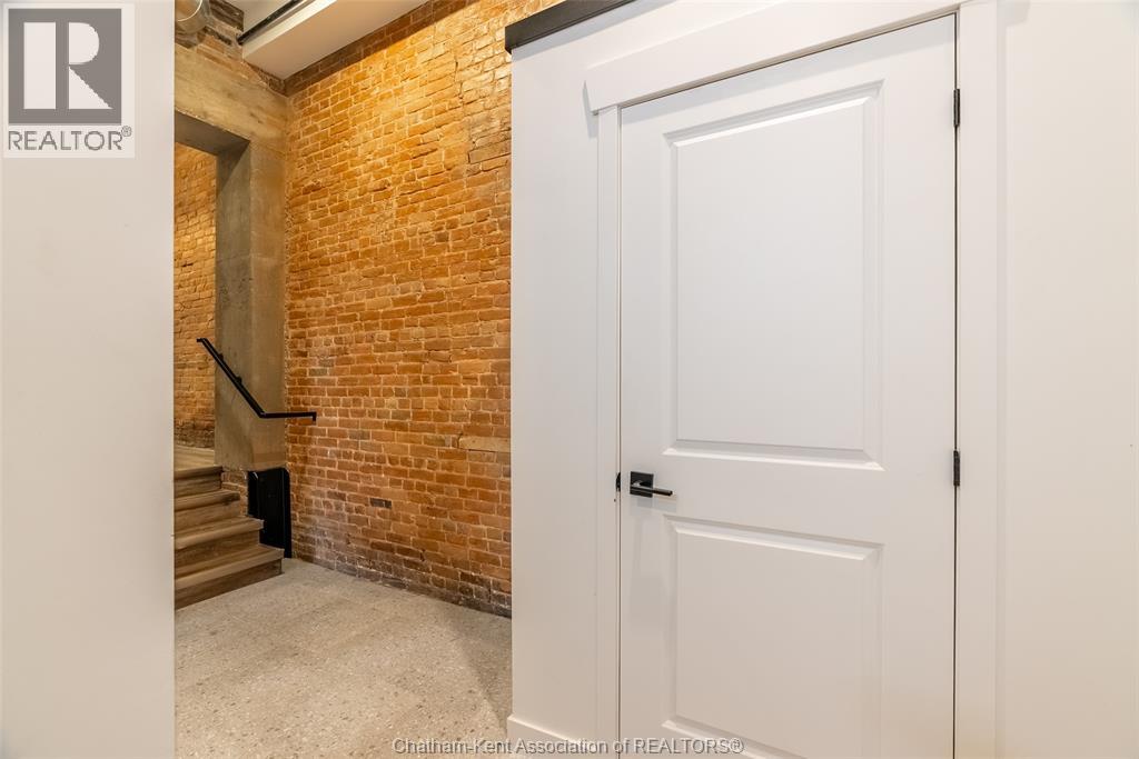 164 King STREET West Unit# 201, Chatham — photo 8