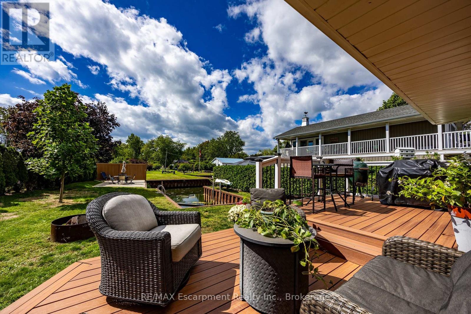 116 ERIE BOULEVARD - 32