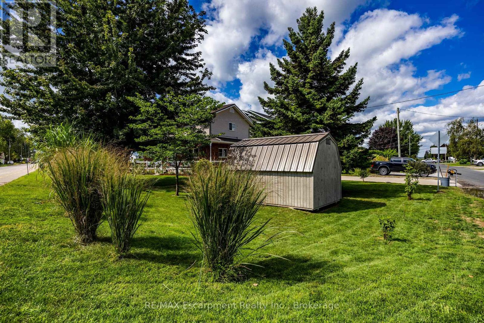116 ERIE BOULEVARD - 34