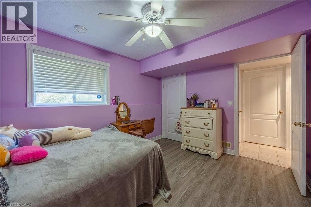 143 ORCHARD Avenue - Image 25