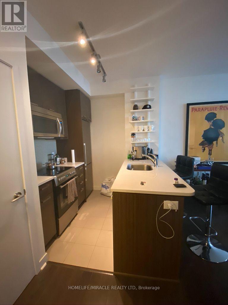 2510 - 295 ADELAIDE STREET W, Toronto (Waterfront Communities) — photo 6