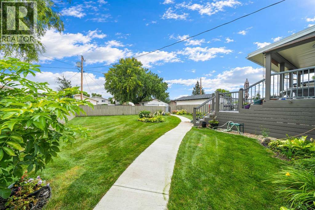 828 6 Street SE - Image 32