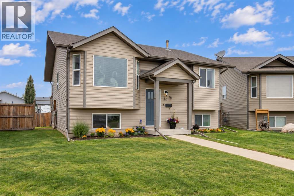10 Hansen Close - 2