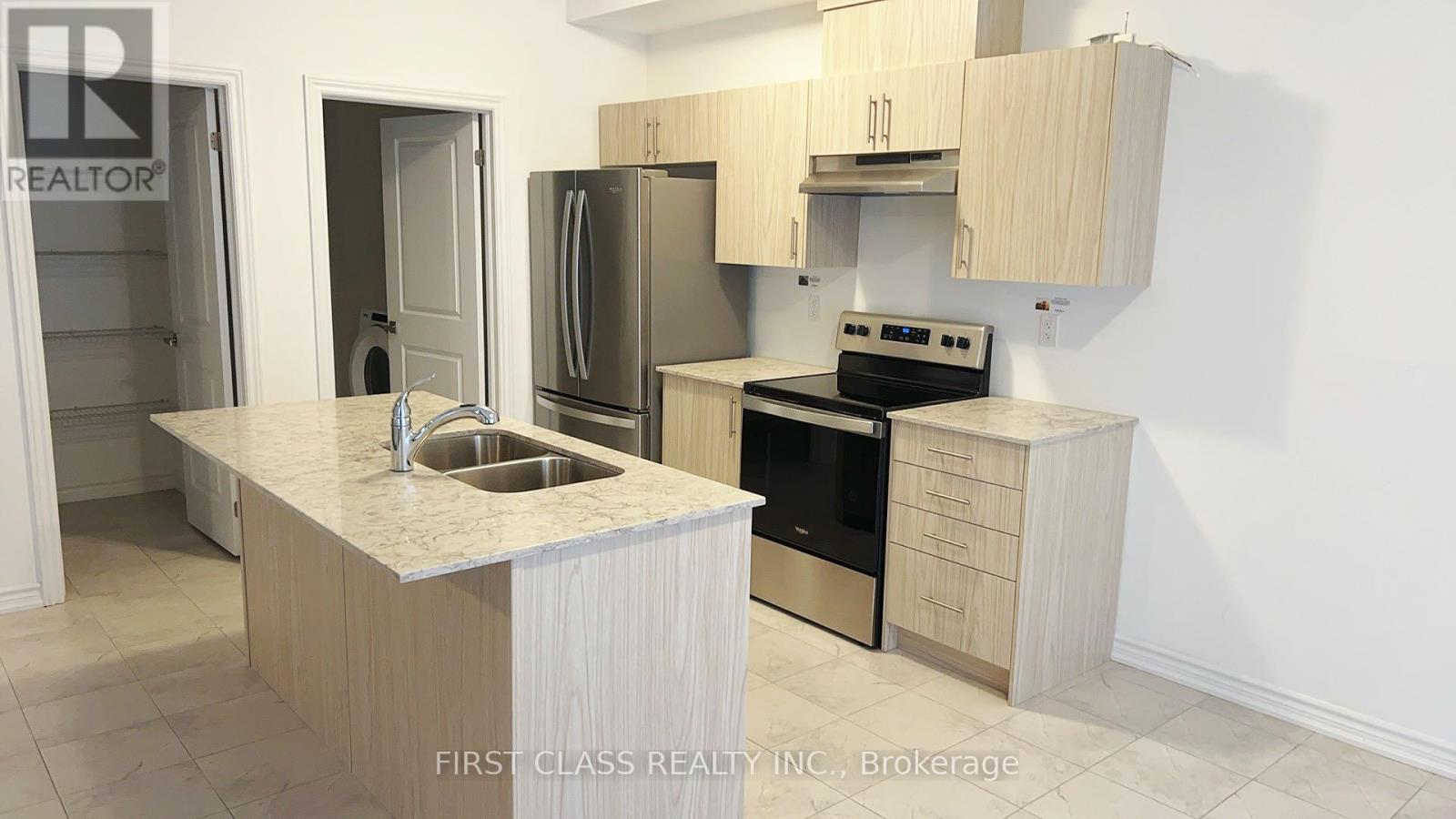55 WHEATFIELD ROAD, Barrie — photo 2