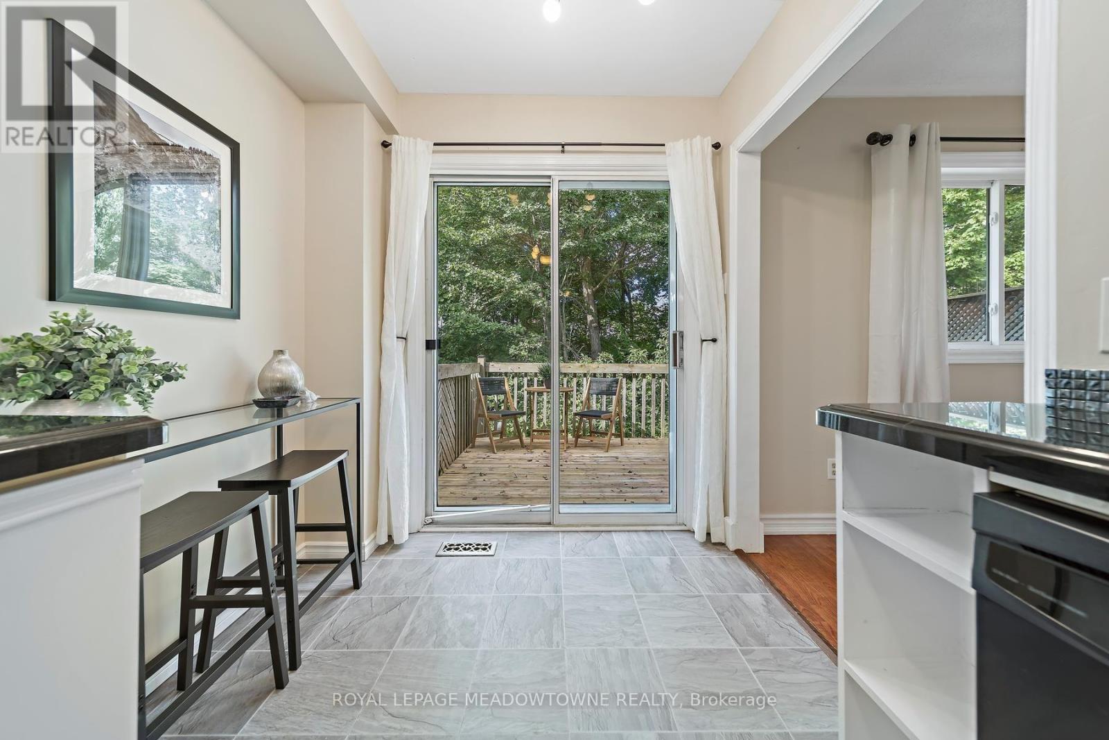 #174 28 MAPLE AVENUE - 19